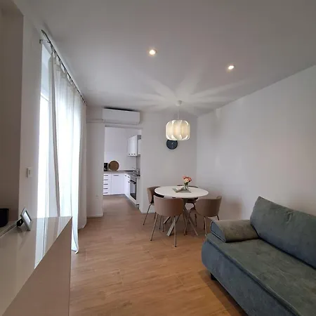 Apartment Tommy *